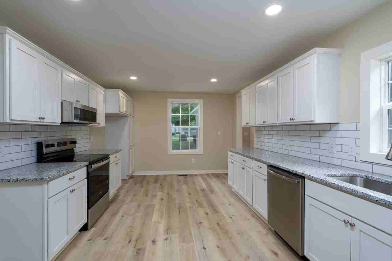 185 Garden Ln #0 - Photo 3 of 38