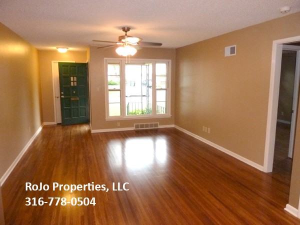 1741 Windsor St #1 - Photo 3 of 13