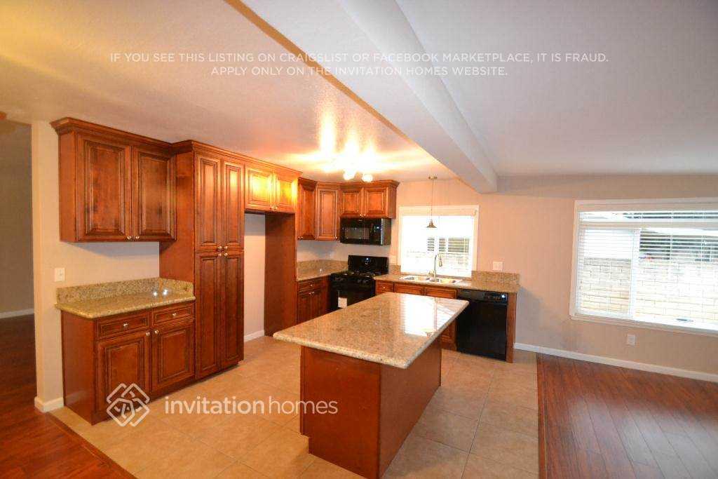 2373 Shreve Ave - Photo 4 of 8