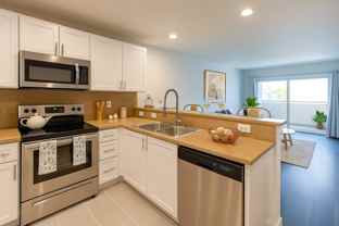 3400 Cahuenga Blvd W #202 - Photo 1 of 1