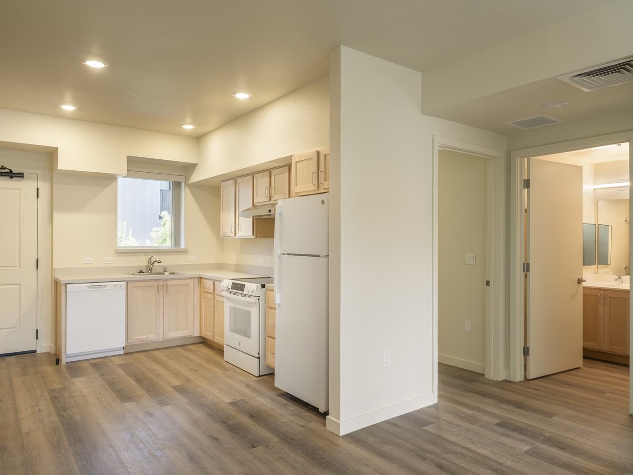 1830 Boxheart Dr - Photo 6 of 12