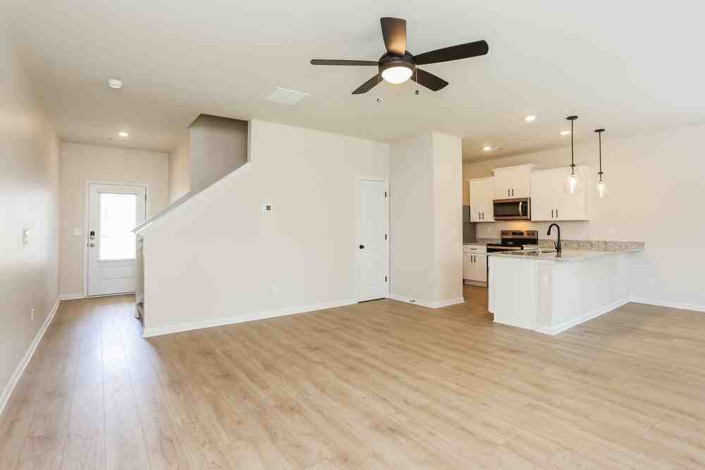 165 Egret Ct - Photo 5 of 17
