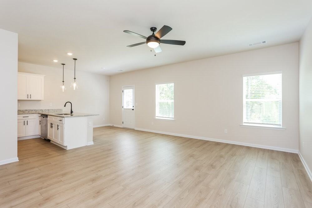 165 Egret Ct - Photo 6 of 17