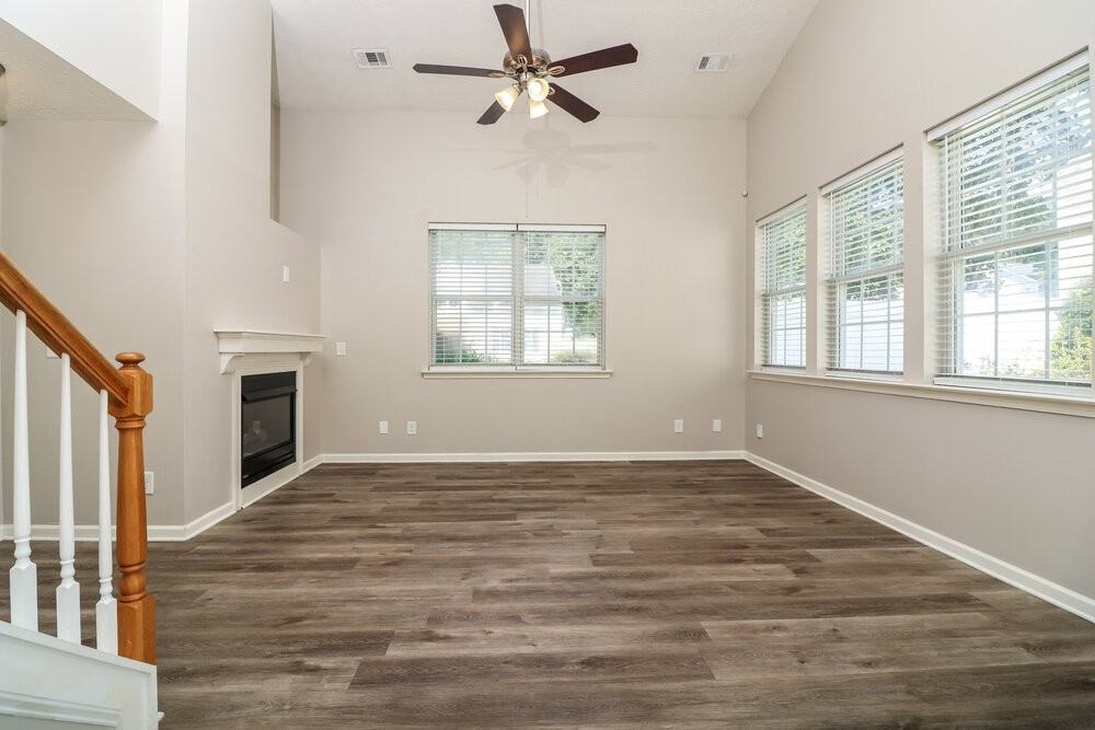 1255 W Oaks Way - Photo 6 of 17