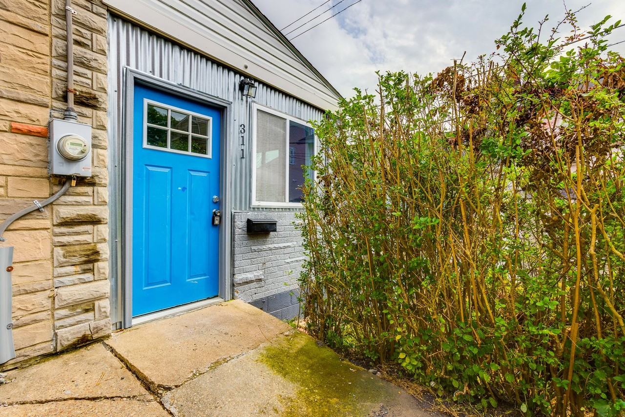 311 Boggs Ave - Photo 4 of 39