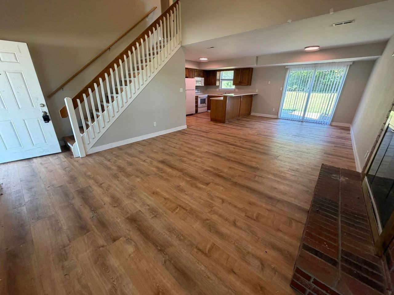 3602 Hermitage Rd - Photo 5 of 36