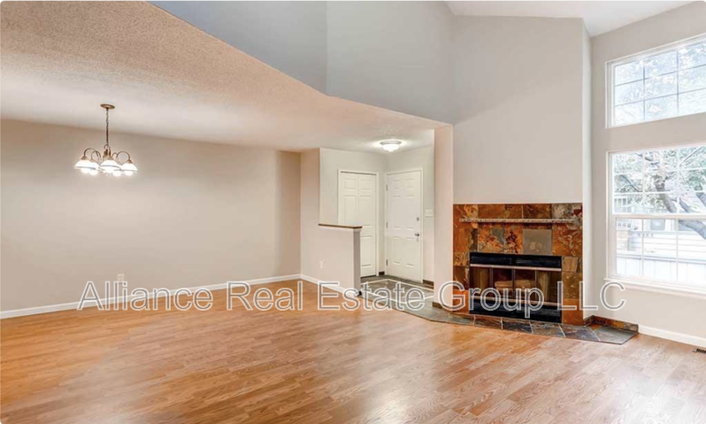 10015 E Mexico Ave - Photo 4 of 19