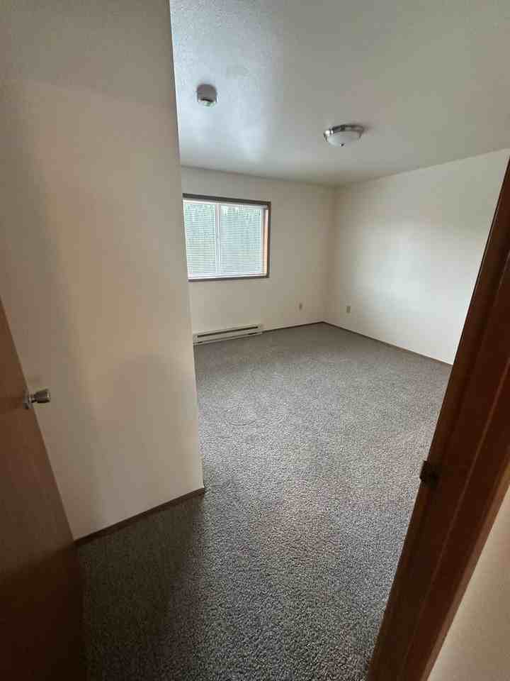 #359 KINGS POINTE - Photo 2 of 6