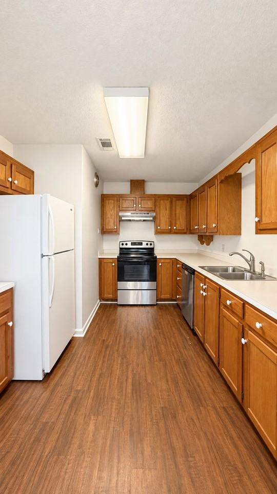 16324 Crepemyrtle Dr - Photo 3 of 17