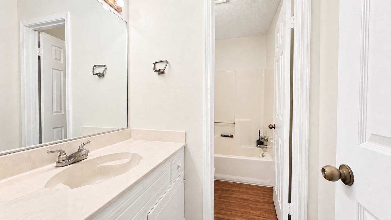 16324 Crepemyrtle Dr - Photo 7 of 17