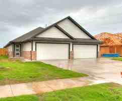 featured image of Lawson Place Rd