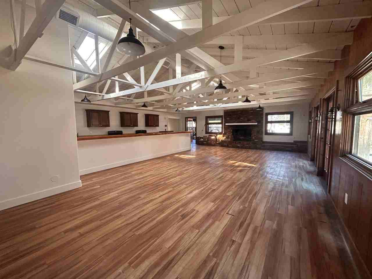 0312 740 W. Foothill - Photo 2 of 18