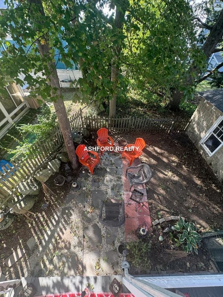 Hall Ave #2 - Photo 3 of 16