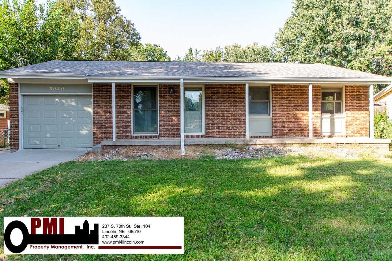 8030 N Hazelwood Dr - Photo 3 of 50