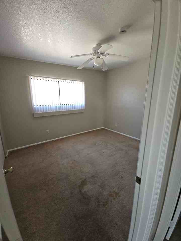 Mammoth Apartments - Photo 6 of 25