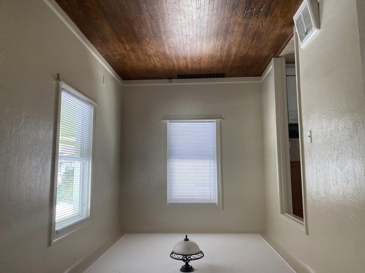 2541 Ivy Pl - Photo 4 of 11