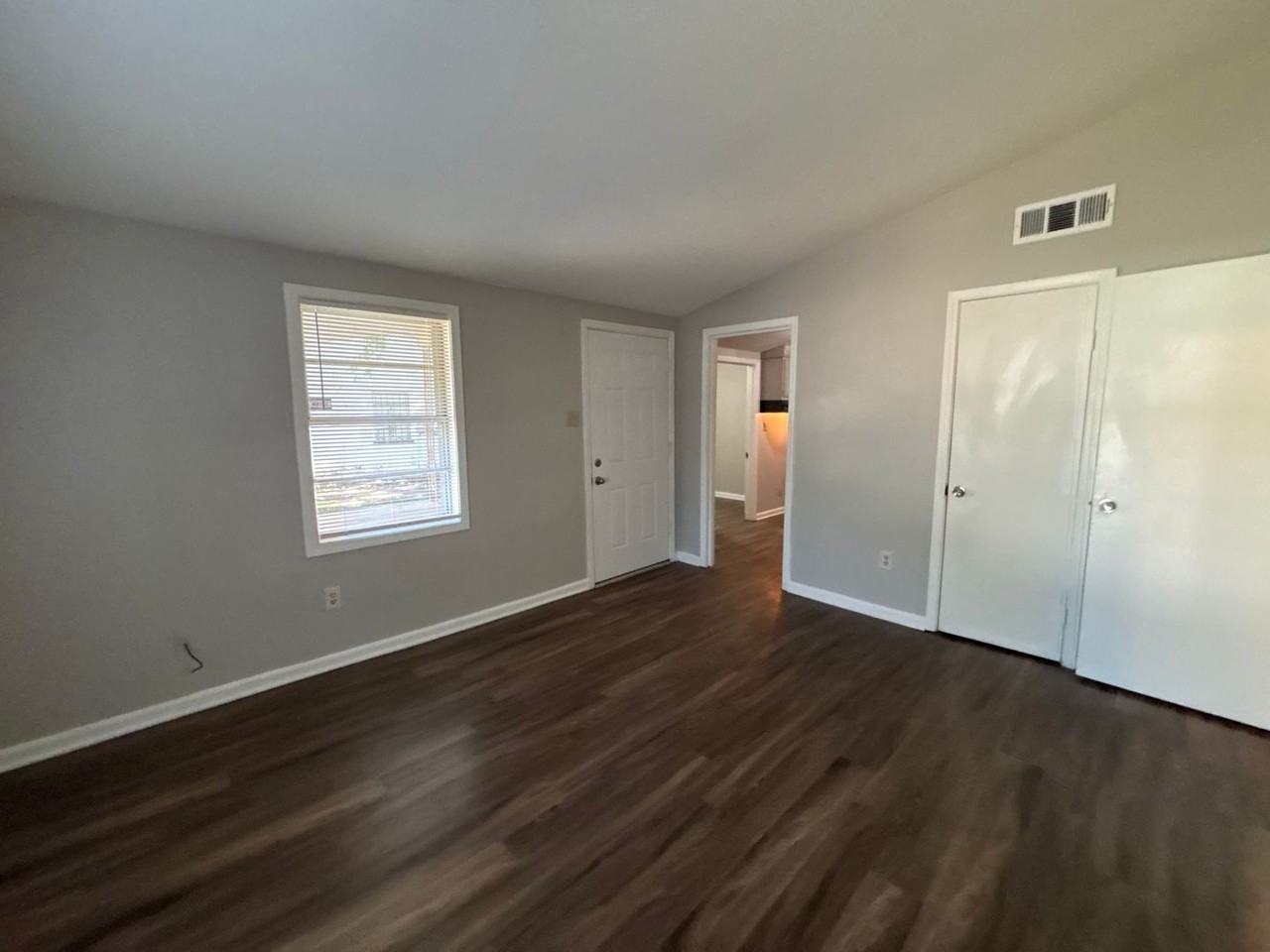3911 Ajanders Dr - Photo 7 of 19