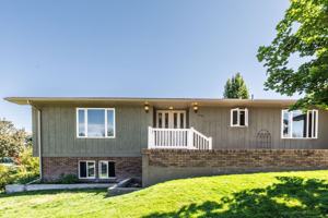 featured image of 239 Apache Ave