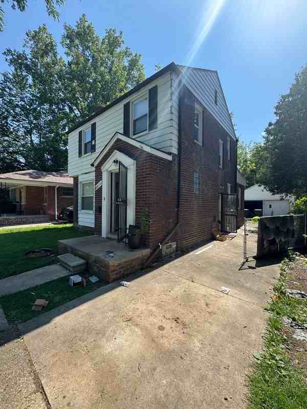 11600 Whitehill St - Photo 2 of 3