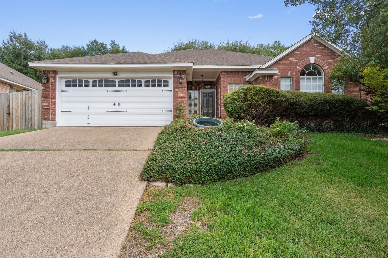 3503 Latimer Dr - Photo 2 of 39