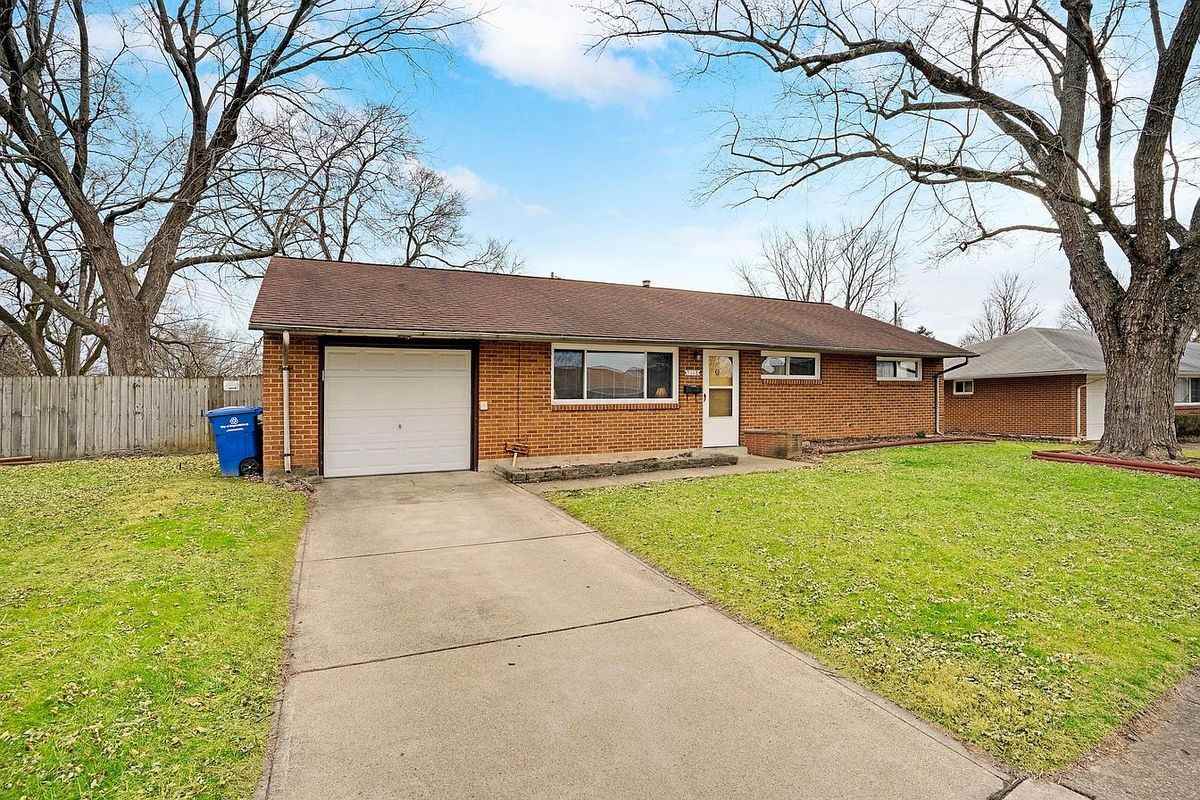7113 Golding Dr - Photo 2 of 19