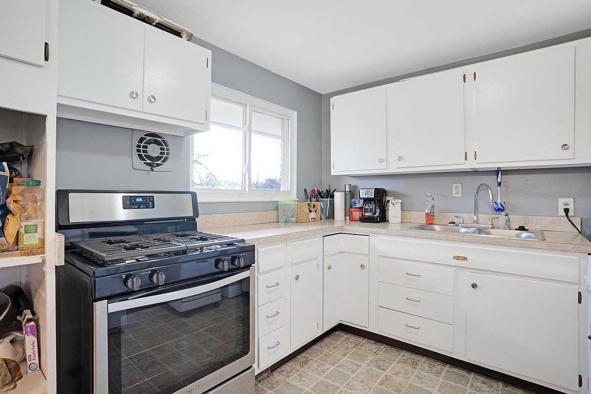7113 Golding Dr - Photo 7 of 19