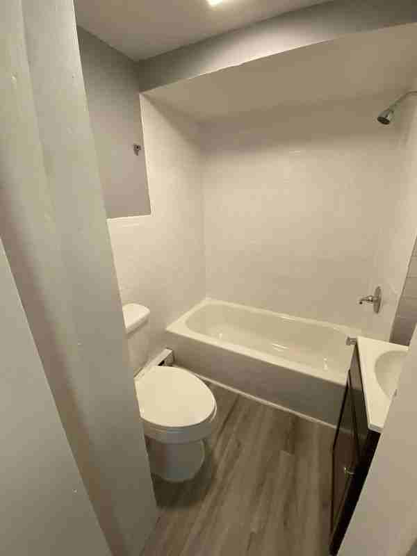 145 Sharpe St - Photo 7 of 8