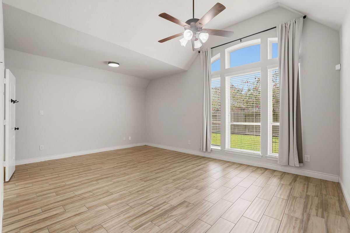 29203 Erica Lee Ct - Photo 7 of 8