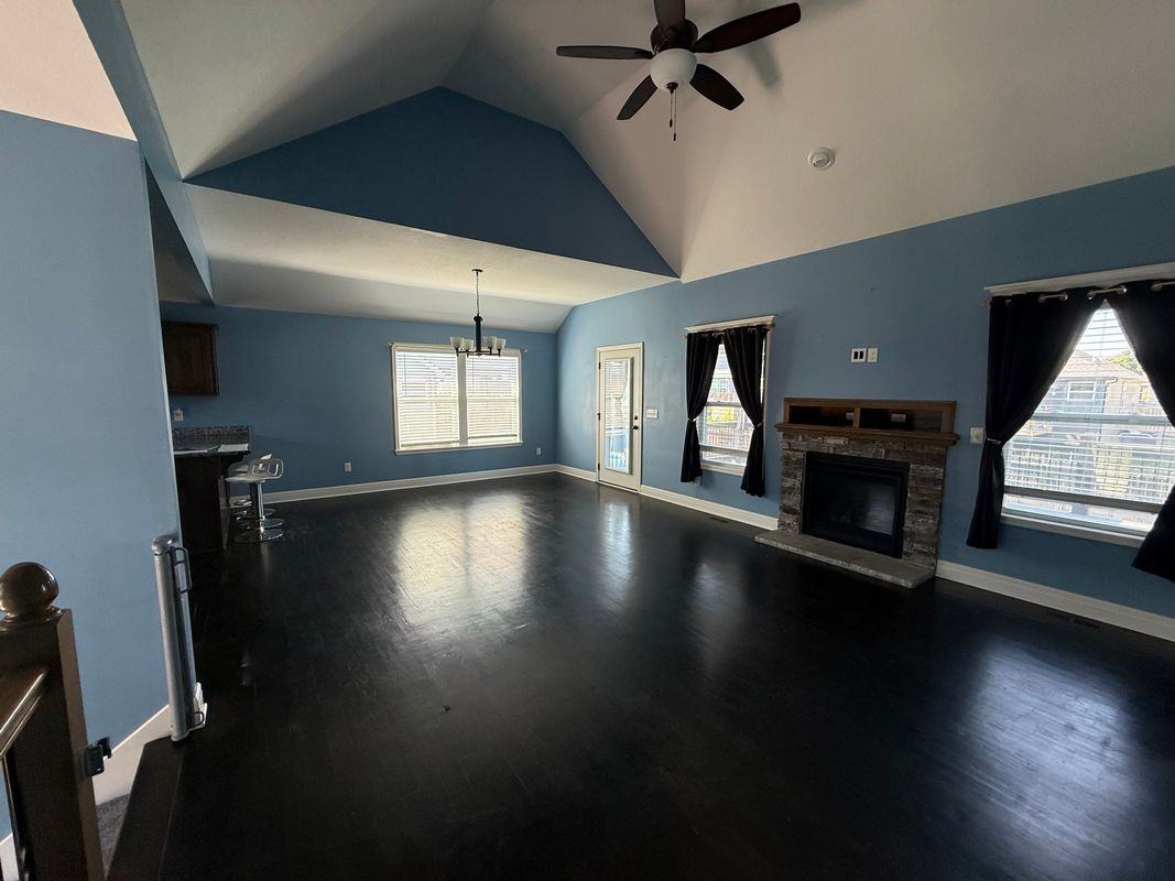 928 N Oak Ter - Photo 6 of 14