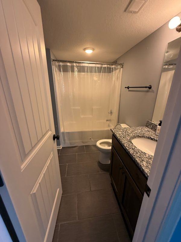 928 N Oak Ter - Photo 7 of 14