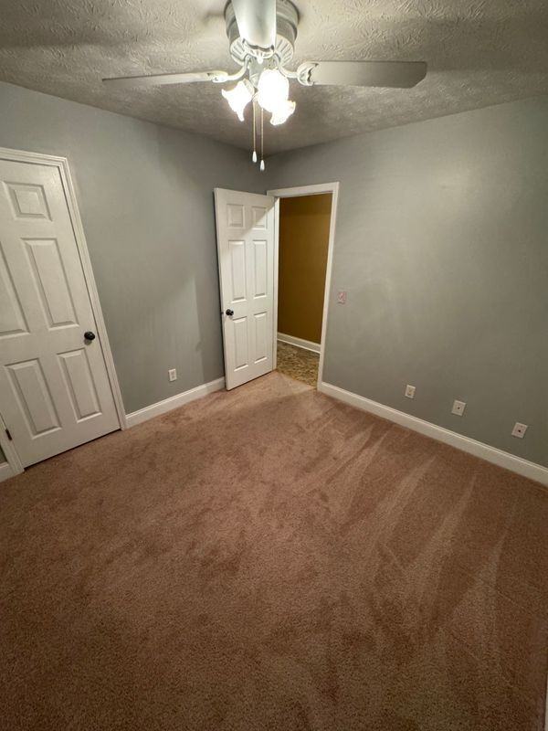 5090 Limerick Ln - Photo 6 of 11