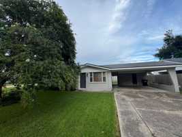 featured image of 105 N Long St