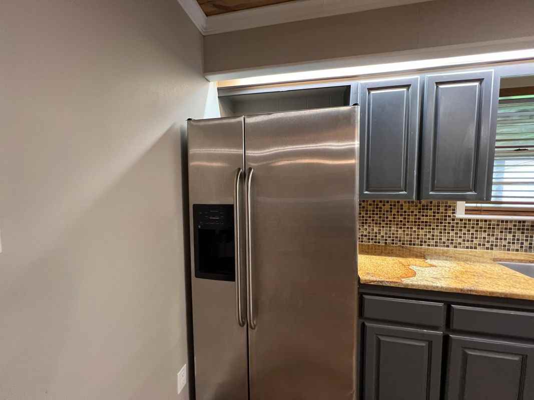105 N Long St - Photo 4 of 22