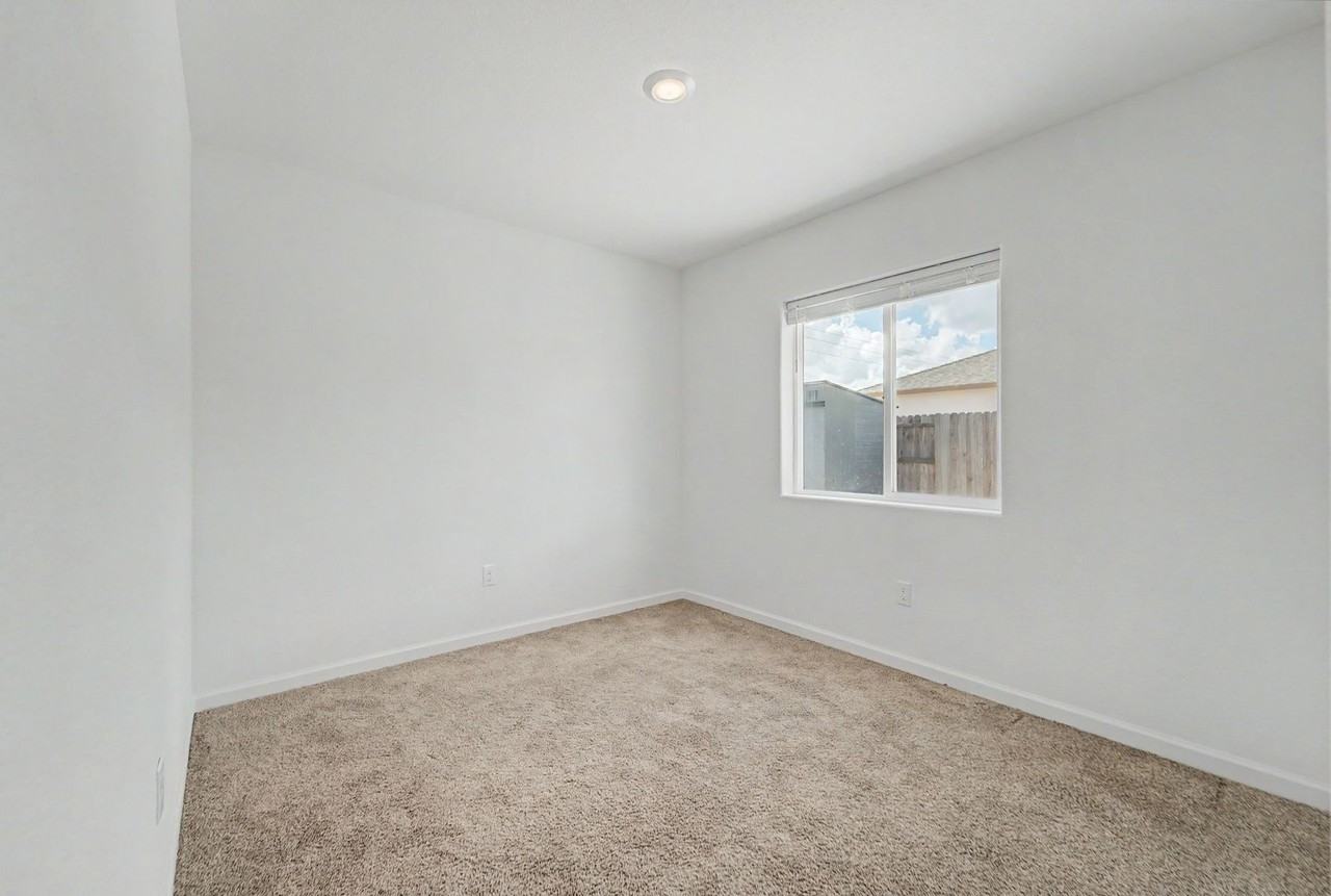 2160 Rick Dr - Photo 7 of 19