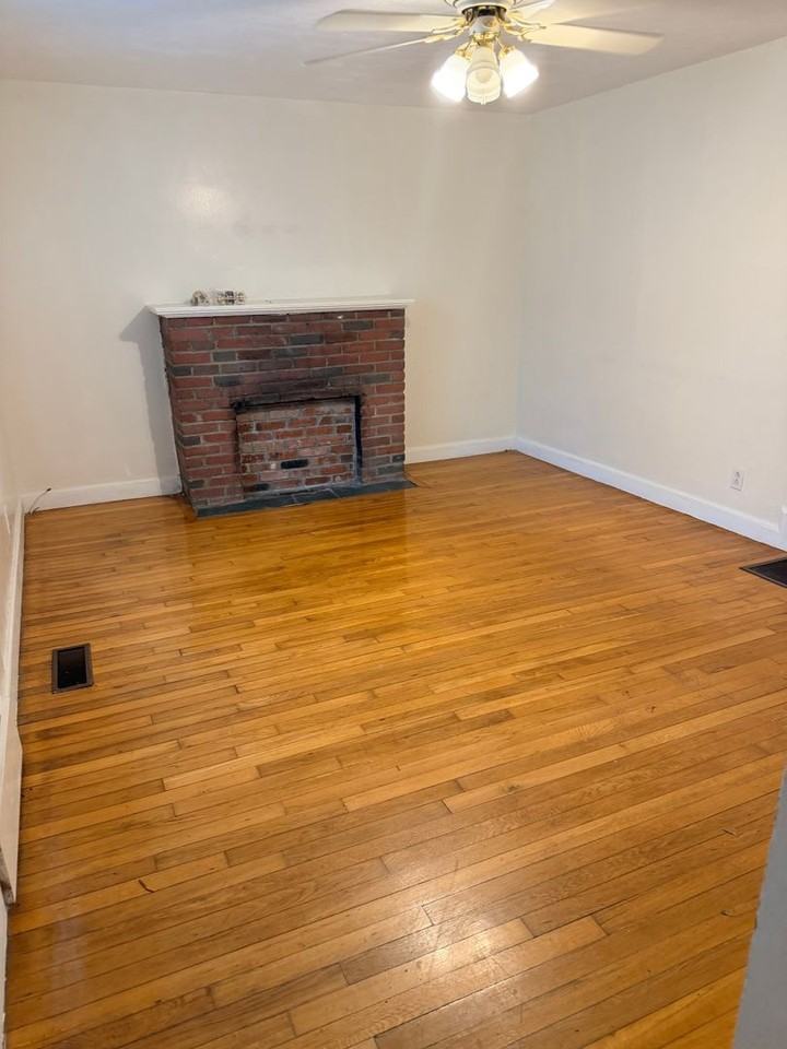 77 Brayton Rd - Photo 3 of 11