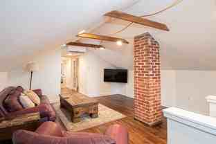 417 N Royal Ave #A - Photo 1 of 1