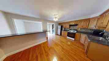 featured image of 161 Bennington St #1