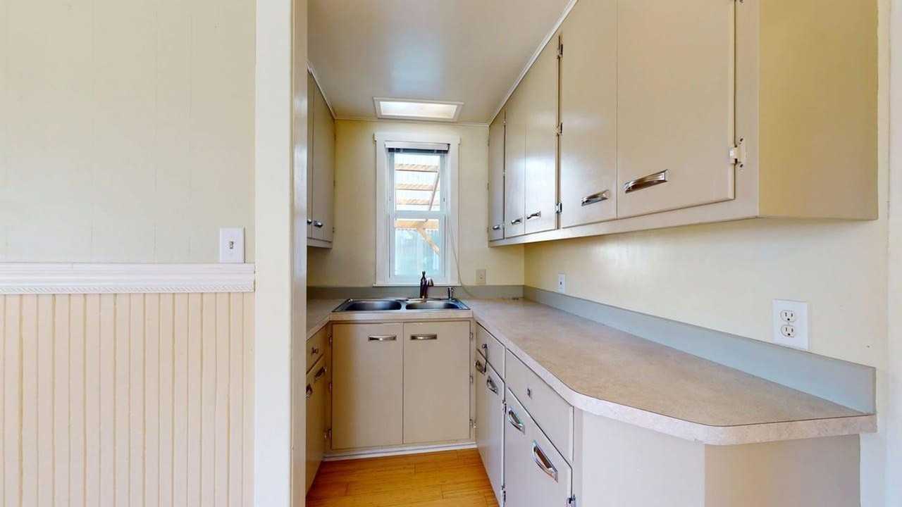 4116 25th Ave Sw - Photo 6 of 15