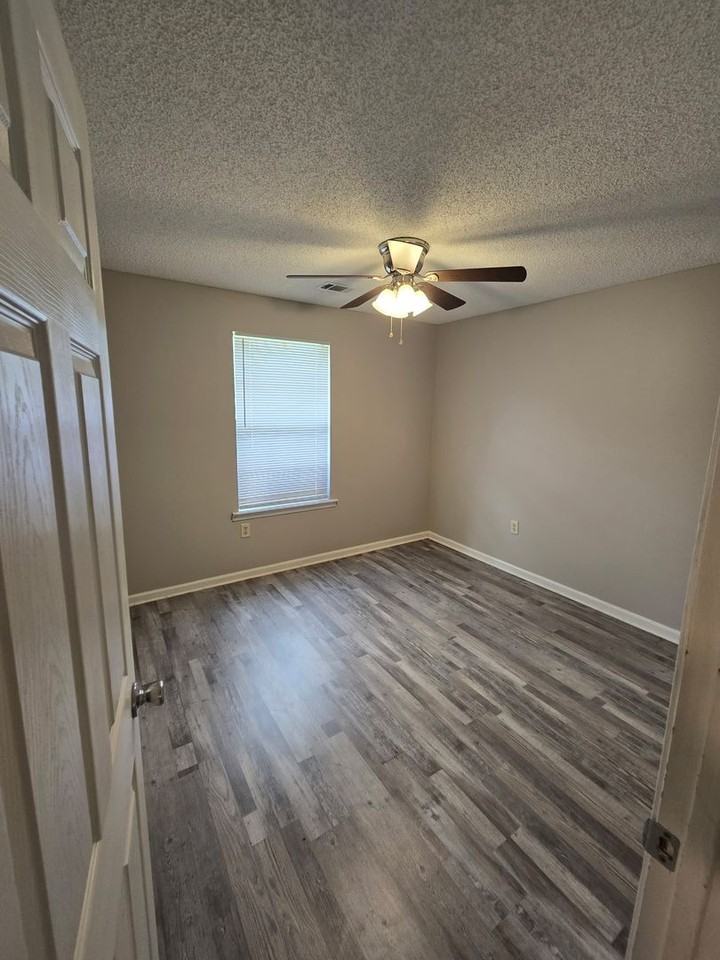 1314 Loblolly Dr - Photo 7 of 18