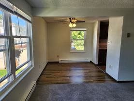Oak Square Apartments - Photo 1 of 1