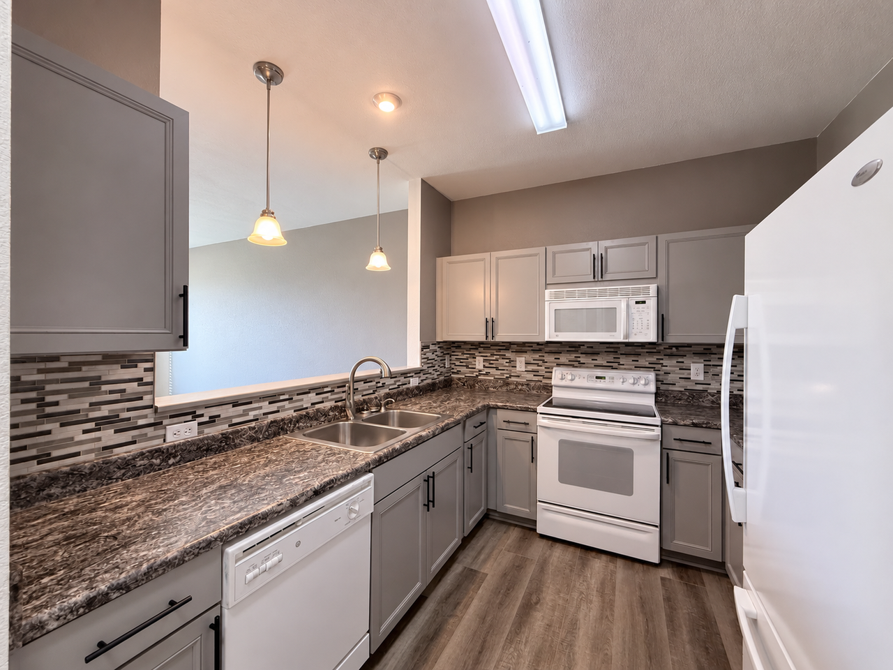 5910 Chorus Hts - Photo 4 of 20