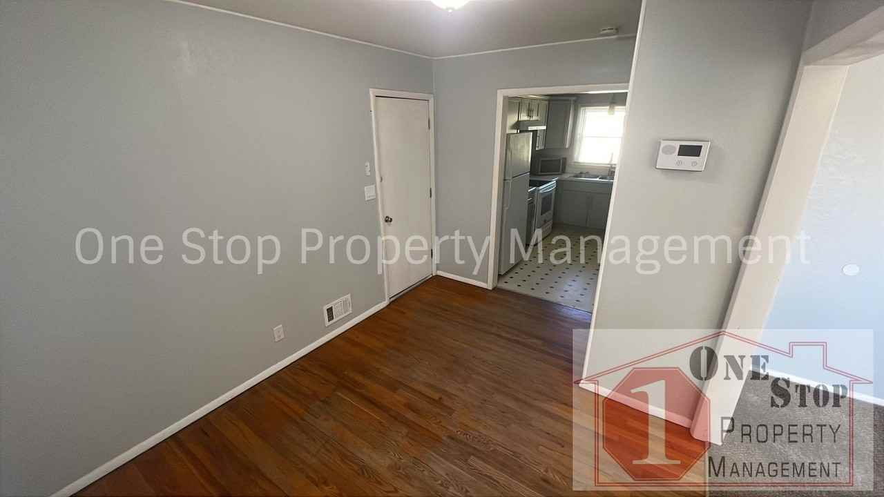 13912 E 43rd St S - Photo 6 of 17