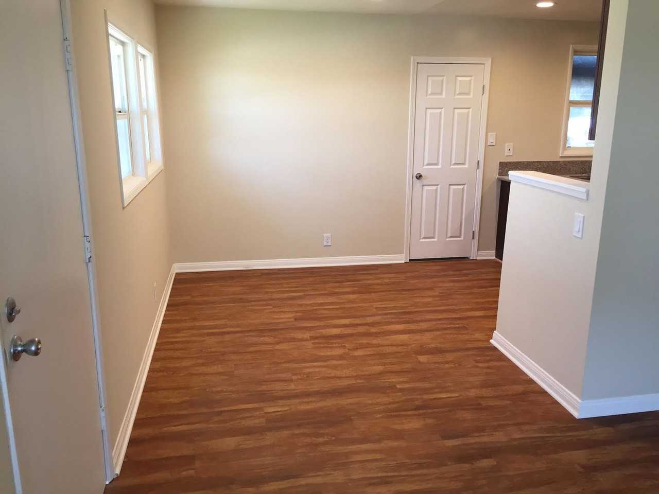 DX Properties Valley View - Photo 3 of 13
