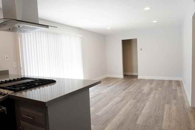831 Springwood Dr - Photo 3 of 7