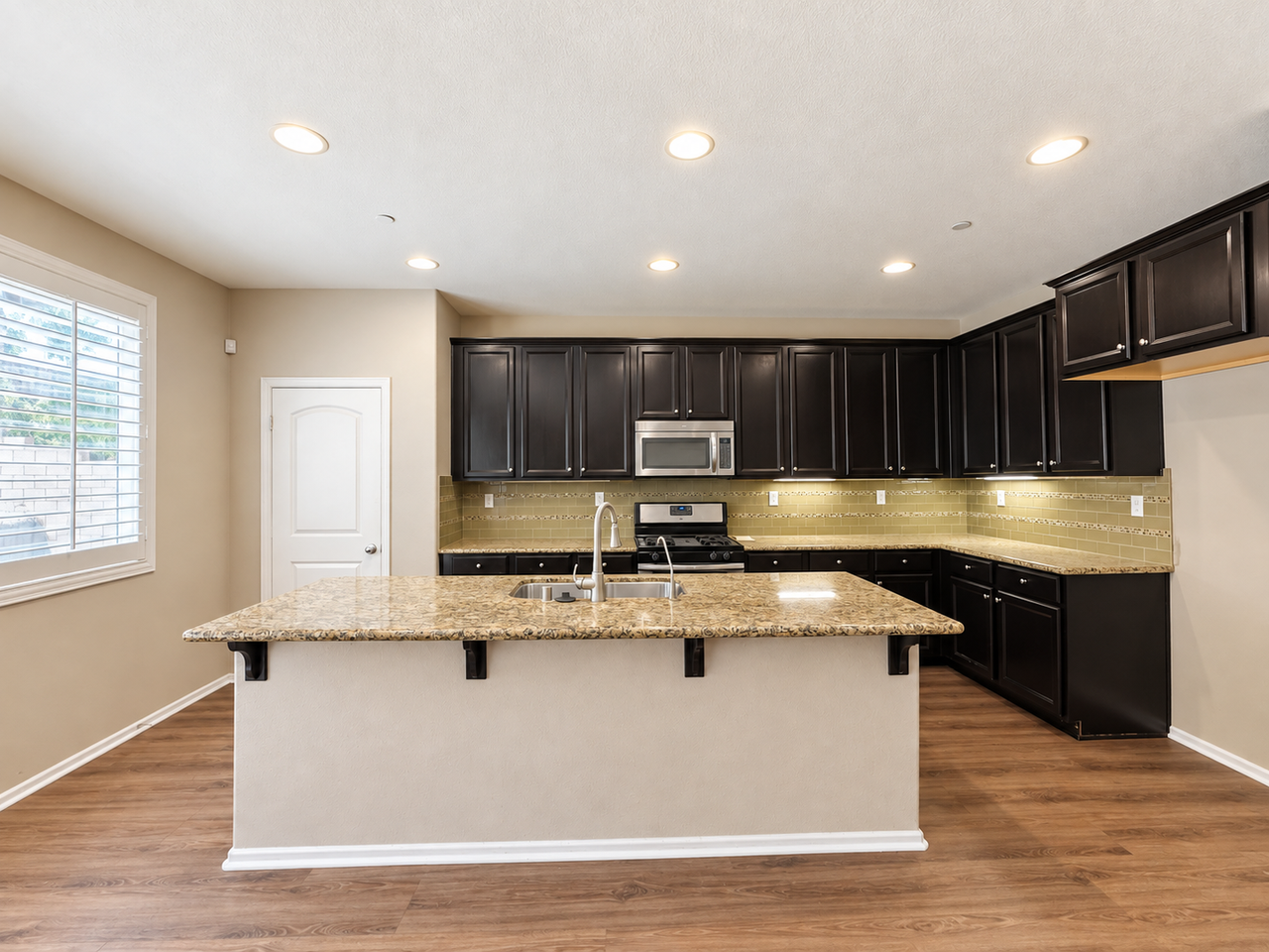 31029 Branding Iron Ct - Photo 6 of 32