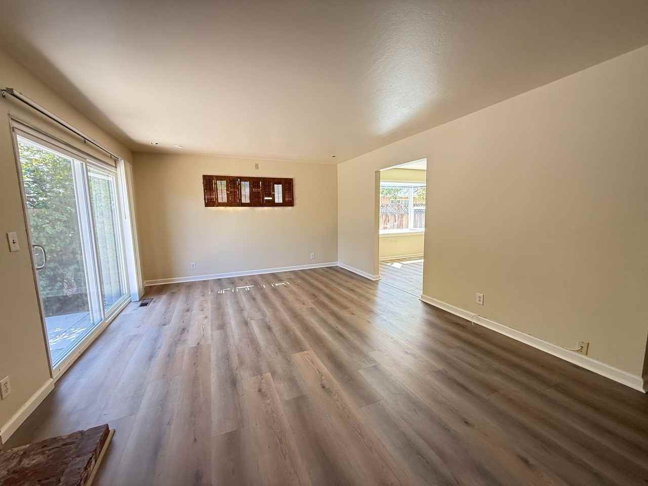 1420 Primrose Way - Photo 7 of 19