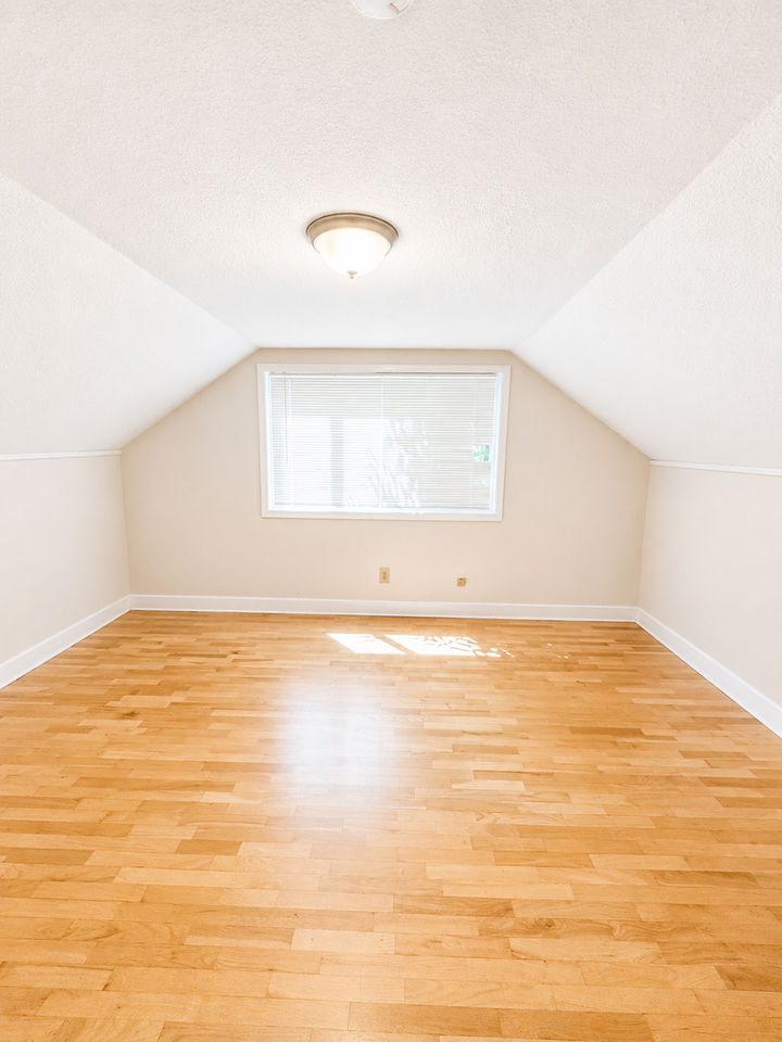 8809 Se Stephens St - Photo 6 of 9