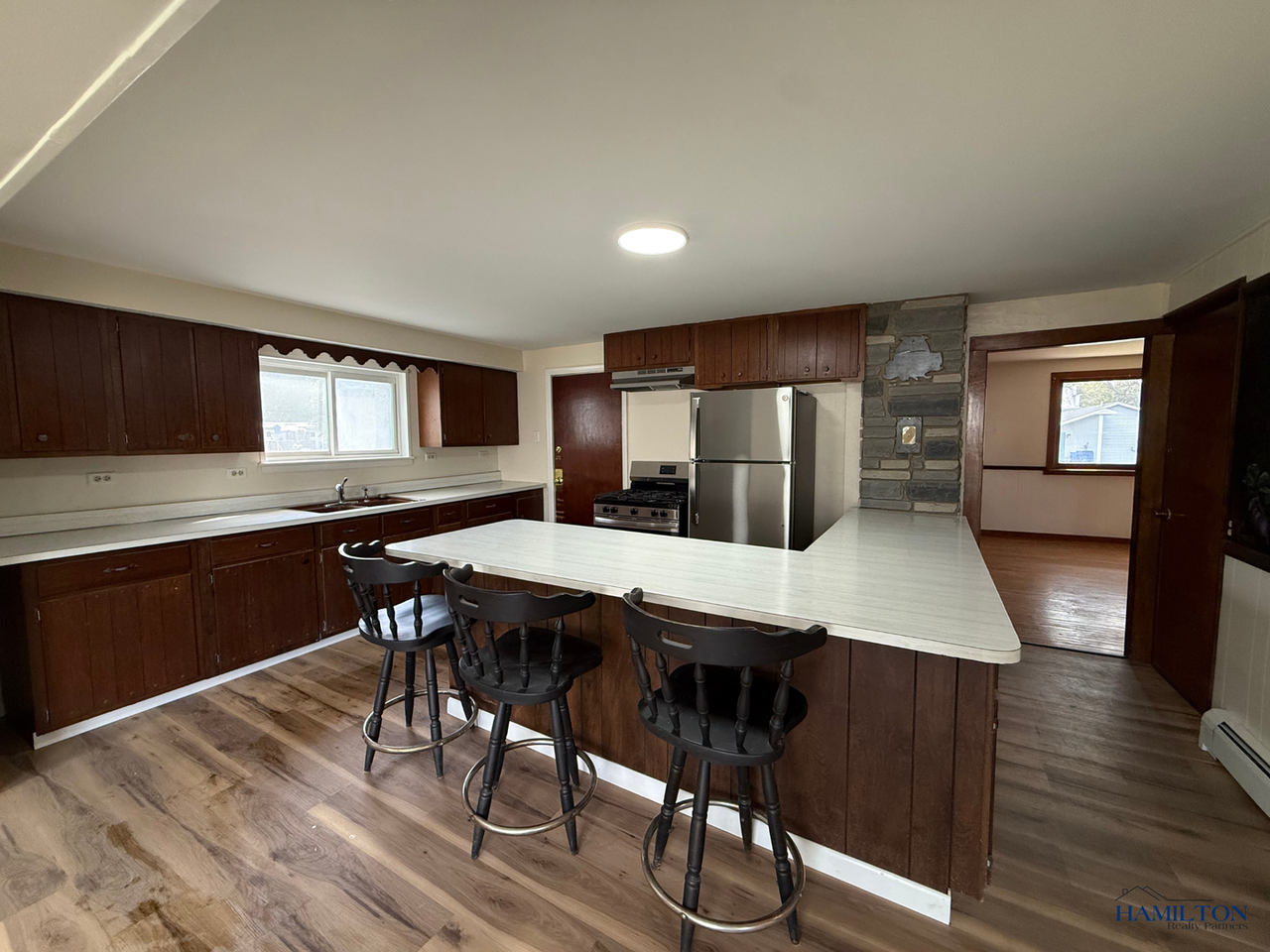 River Rd - 2804 - Photo 4 of 42