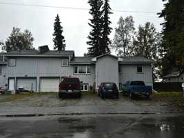 featured image of 825 Andrew St