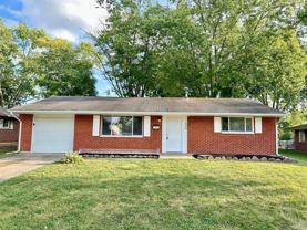 135 W Market St - Photo 1 of 1